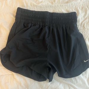 Nike One Womens Dri Fit Ultra High-waisted 3 inch shorts black XL